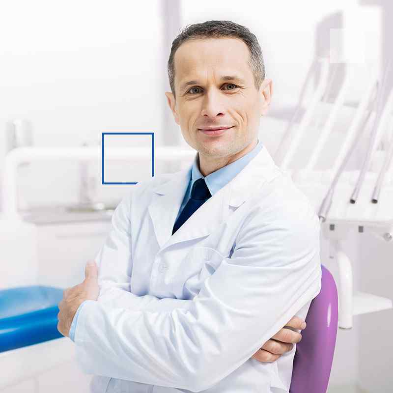 https://emergencydentistrichmondva.com/wp-content/uploads/2020/01/people-03.jpg